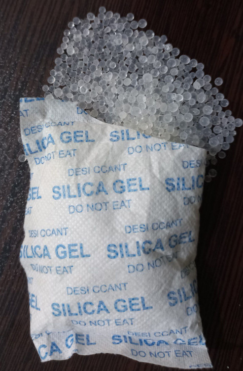 سیلیکاژل 50 گرمی
